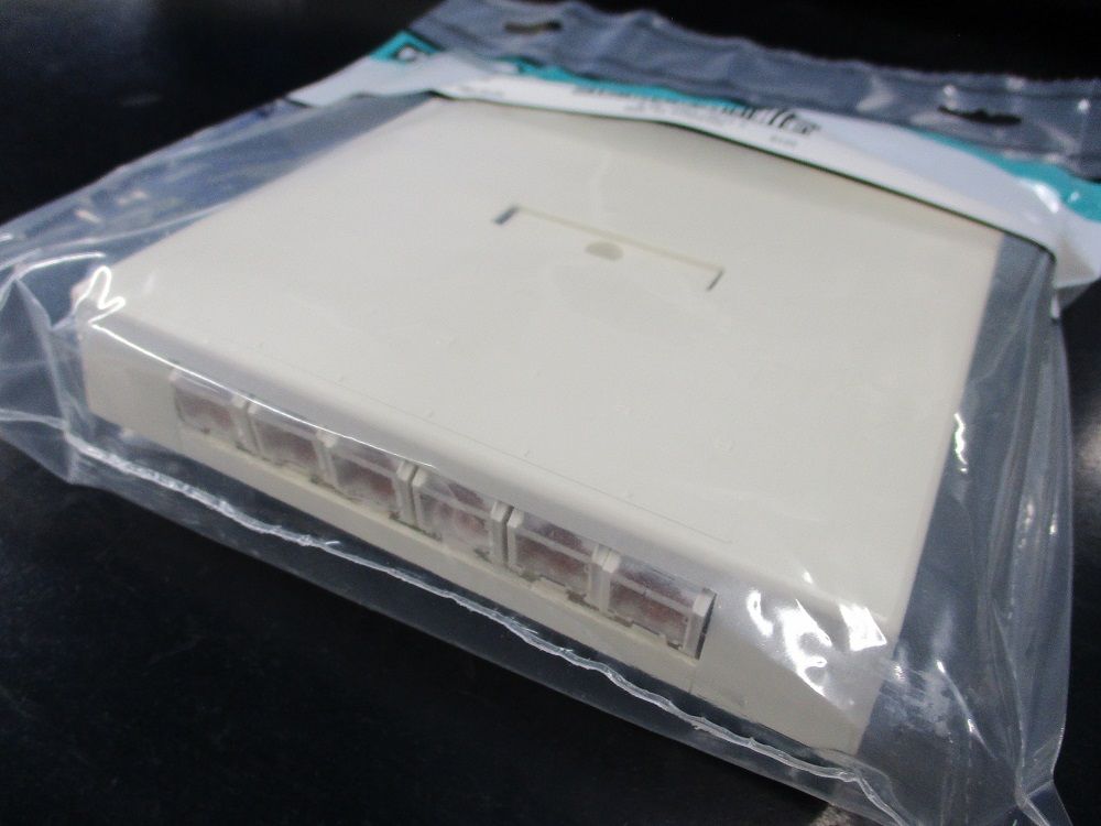 シャッター付き12個口ローゼット JOD125800