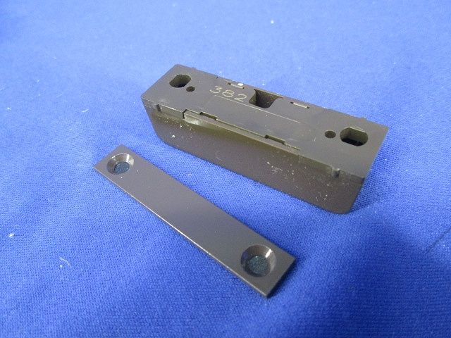 マグネットスイッチ(10個入)(ブラウン) MG-203T
