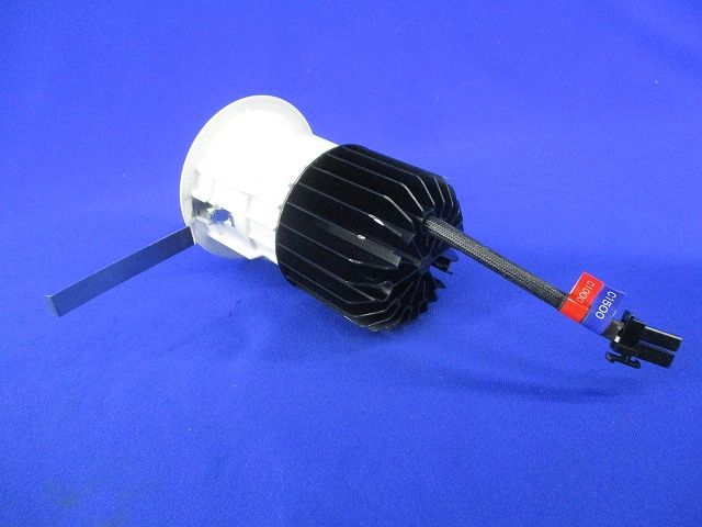 LEDダウンライトφ75 XD703104H