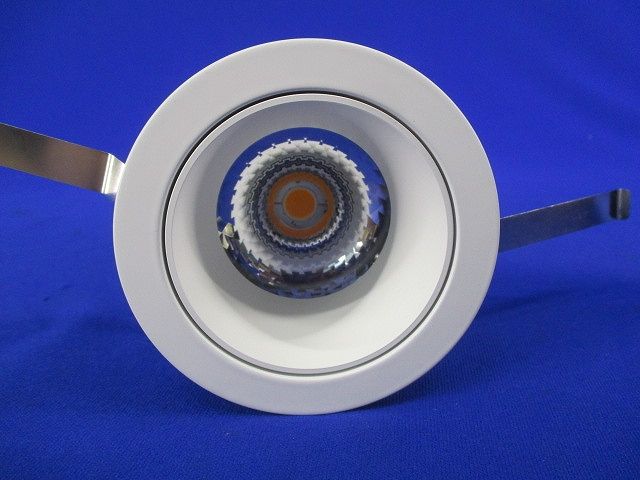 LEDダウンライトφ75 XD703104H