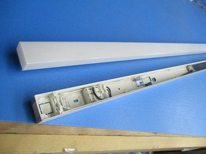 LED照明器具(調光兼用型)(汚れ有) TRH1500NS-K2-FPL