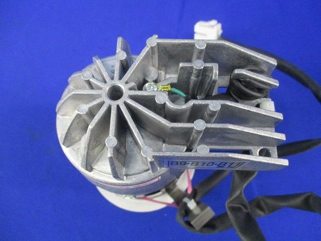 LEDダウンライトφ75(電球色)(傷,塗装有) NTS62734S