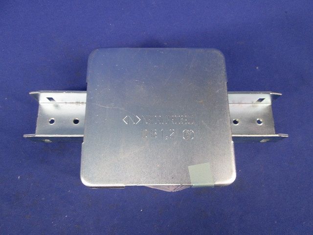 レースウェイ ジャンクションボックス3方出(3個入)錆有 DB1.2