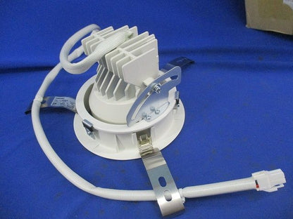 LED一体形ユニバーサルダウンライトφ125 LEDD-30032W