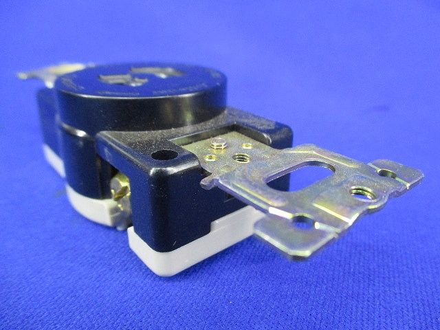 引掛埋込コンセント(4個入)(ブラック)汚れ有 WF2215K