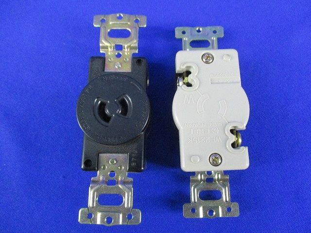 引掛埋込コンセント(4個入)(ブラック)汚れ有 WF2215K