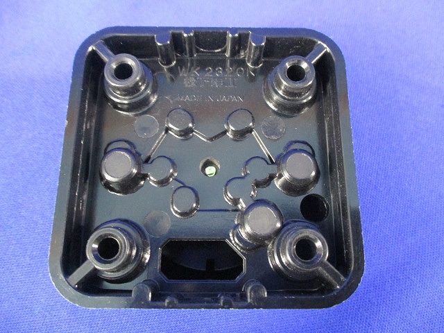 引掛露出コンセント3P20A(5個入)(ブラック)汚れ有 WK2320K