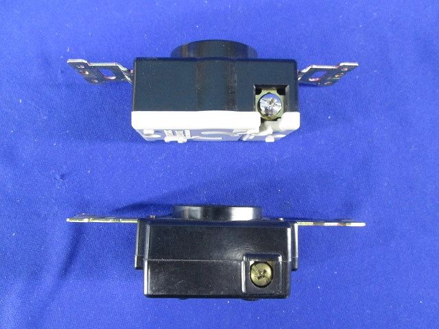 引掛埋込コンセントセット(混在4個入)(黒)National WF2220K他