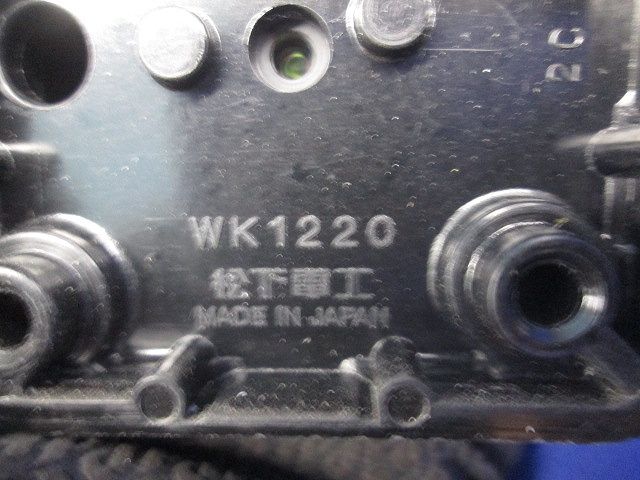 2P20A角型コンセント(7個入)(ブラック)National WK1220