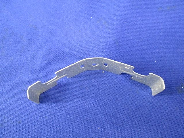 ボックス支持金具(50個入) 6-9-B(69B)