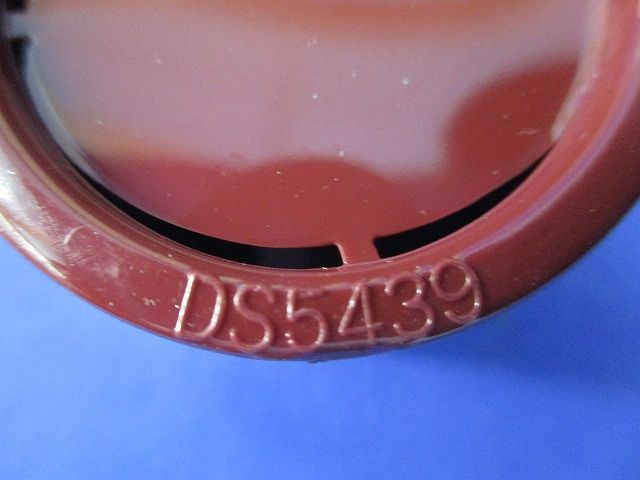 ねじなしブッシング(管端用 E39)(50個入) DS5439