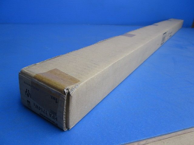 キッチンライト 32形Hf蛍光灯(電球色) ホワイト仕上 HFA1714WE