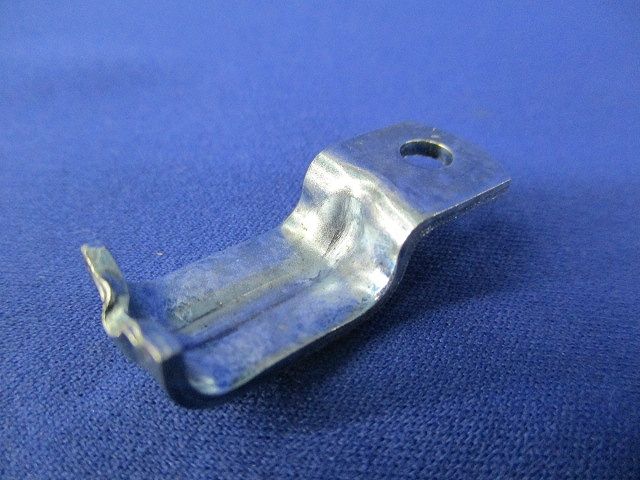 VV-F鉄片サドル(100個入) SKT-大