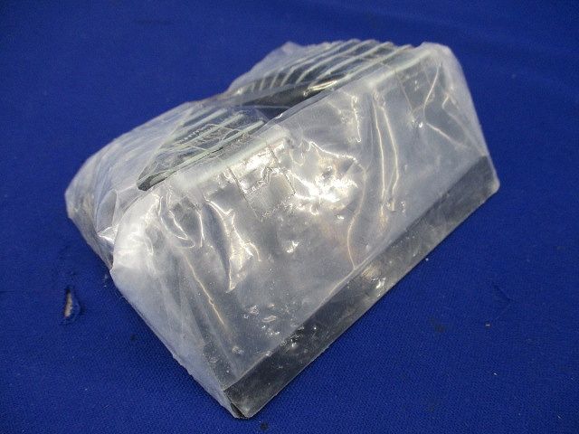 仕切板(鉄アウトレットボックス用) 10枚入り 62M-10