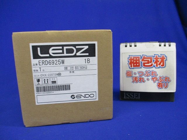 ＬＥＤベースダウンライト 鏡面コーン Ｃ１５０・１００ 電球色 広角 φ７５ 白 ランプ付・電源別売 ERD6925W