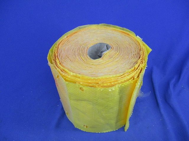埋設シート(危険注意 この下に高圧電力ケーブルあり(幅約150mm)(長さ未計測)(色あせ有) 型番不明