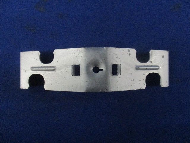 吊りボルト用ボックス支持金具(50個入) 6-9-B