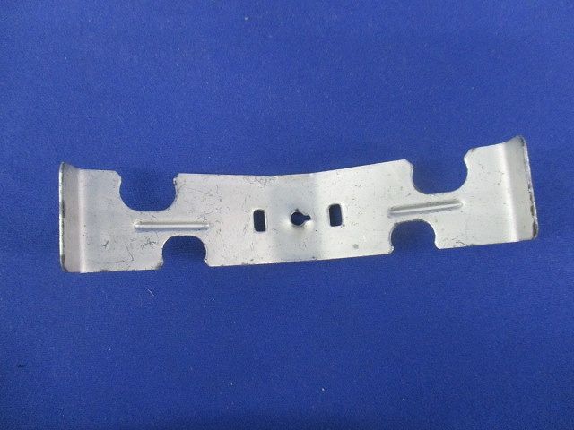 吊りボルト･丸鋼用ボックス支持金具(45個入) 69B