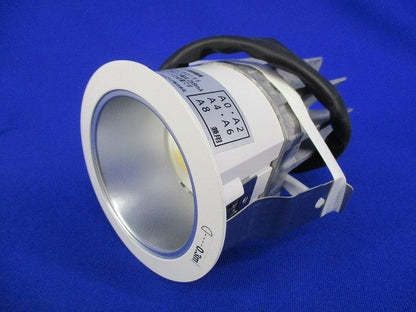 LEDダウンライトφ75(汚れ有) NDN28015S