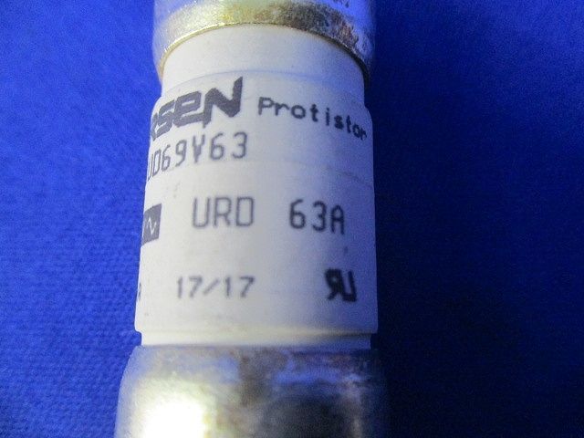 ヒューズ(6個入)(汚れ有) FR22UD69V63