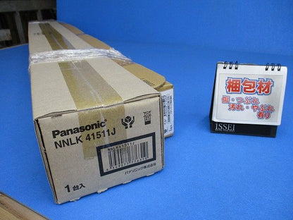 一体型LEDベースライトNNLK41511J+NNL4200ELTLE9 電球色 XLX420WELTLE9