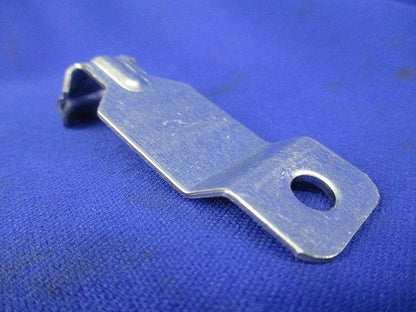 野ぶち受け材接続補強金具 二重天井用金具(10個入) AKC1R