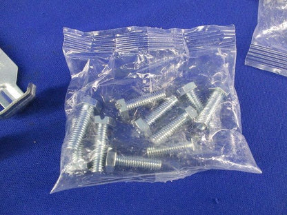 野ぶち受け材接続補強金具 二重天井用金具(10個入) AKC1R