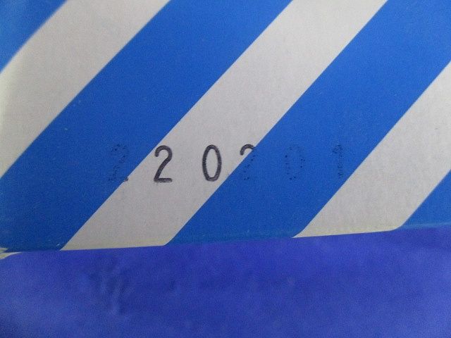 ビル・マンション共聴テレビコンセント 2端子送り枠付 WCS4794