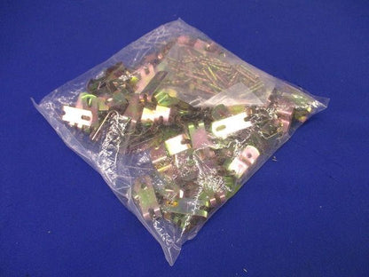 VVF用サドル 鉄板製 100個入 SS-大-100