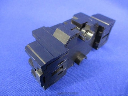ワンタッチSソケット 表面配線形ソケット フィンガープロテクト形(8個入) SH2B-05C