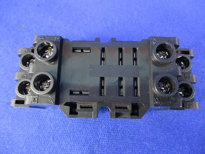 ワンタッチSソケット 表面配線形ソケット フィンガープロテクト形(8個入) SH2B-05C