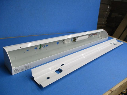 LEDベースライト本体 LEET-41401-LS9