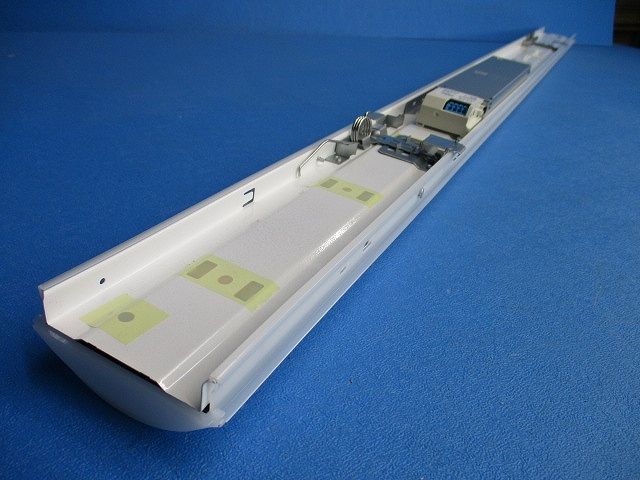 LEDライトバー NNLH4400WNZLA9