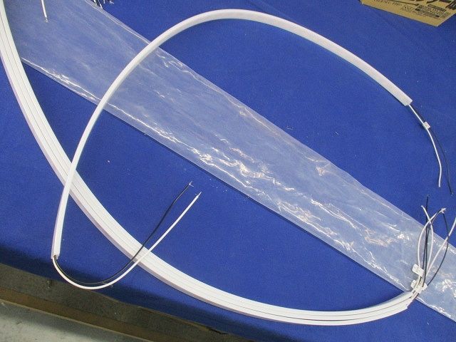 パワーフレックス(4本入)(電球色) LFP20-T0800W-L27-DF-I