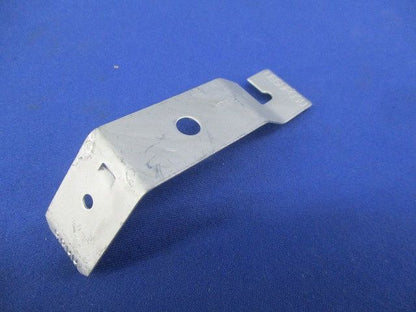 二重天井用金具 野ぶち受け材吊り金具(50個入) HR3S