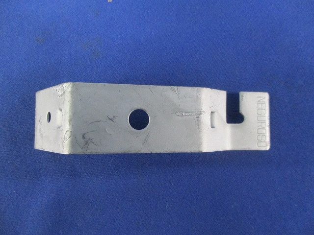 二重天井用金具 野ぶち受け材吊り金具(50個入) HR3S