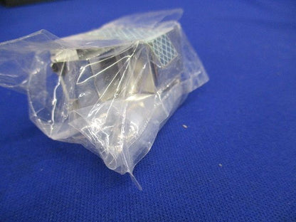 埋込高シールドテレビコンセント 端末用 WCS4812