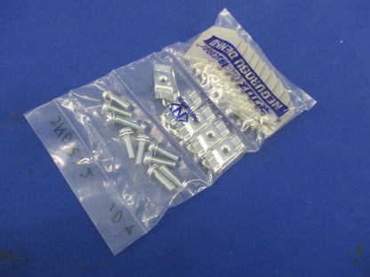 振れ止め金具(10個入) SNBRS2