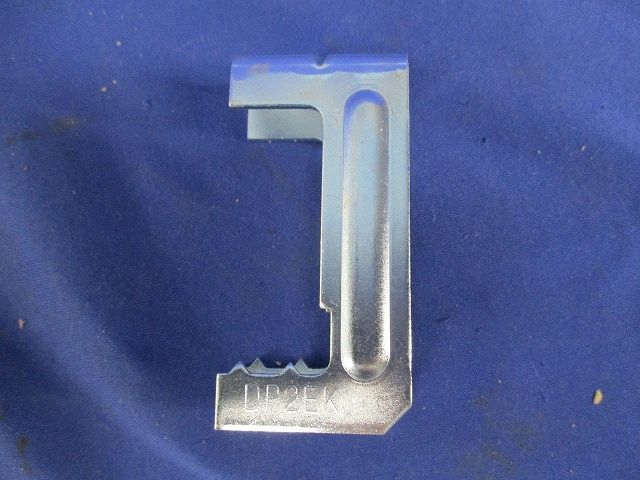レースウェイ用アース金具(19個入) DP2EK