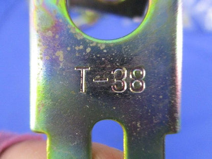 二重天井用金具 軽みぞ形鋼用(20個入) T-38