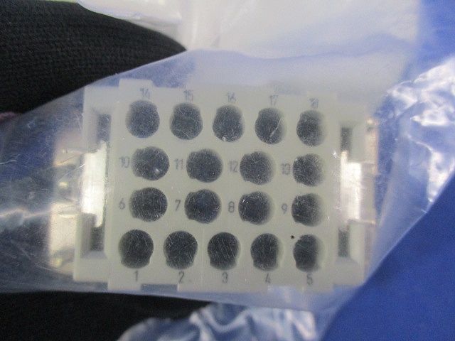 産業用コネクタ HAN18 EE-F-C