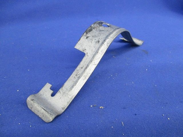 ネグロック吊ボルト用電線管固定金具(36個入) K-31