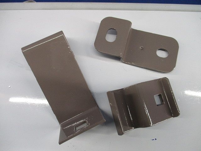 立上りカバー止め金具(8個入)(ブラウン系) X-Z-CVVQ1