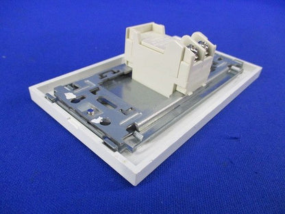 壁スイッチ(1個用)プレートセット TMSF01A