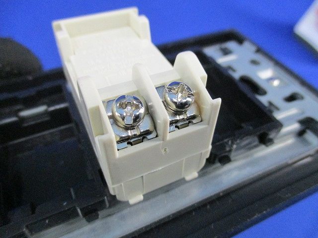 壁スイッチ(1個用)プレートセット TMSF01A