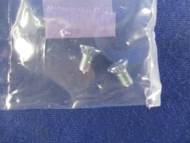 電源コネクタ(2個入) 617-09-20-004-2711
