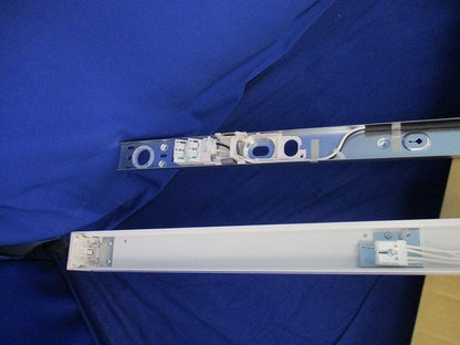 LEDベースライト(温白色) NNF41202LR9