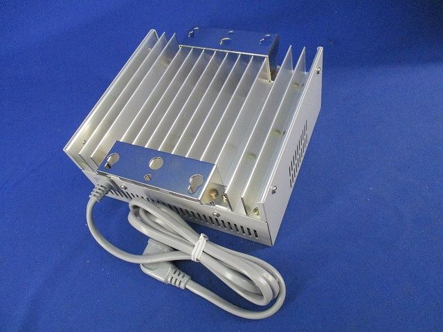 共同受信用双方向増幅器 YRW-807