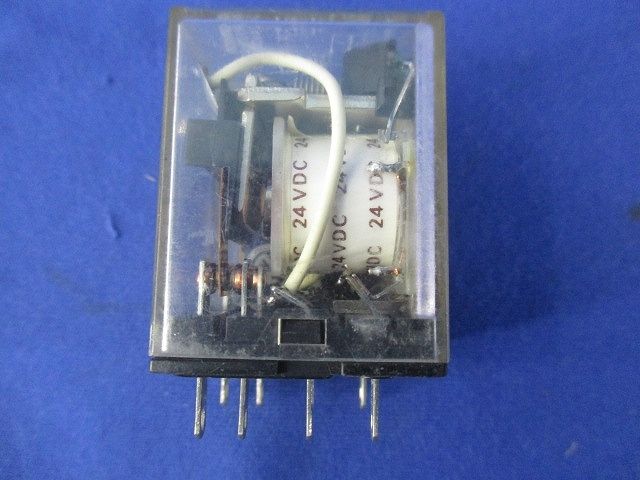 リレー24VDC MY2N-D2
