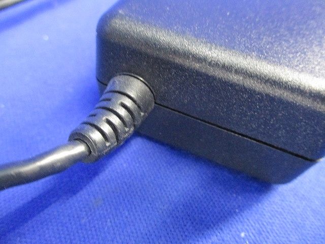 ACアダプタ ADP-60DB